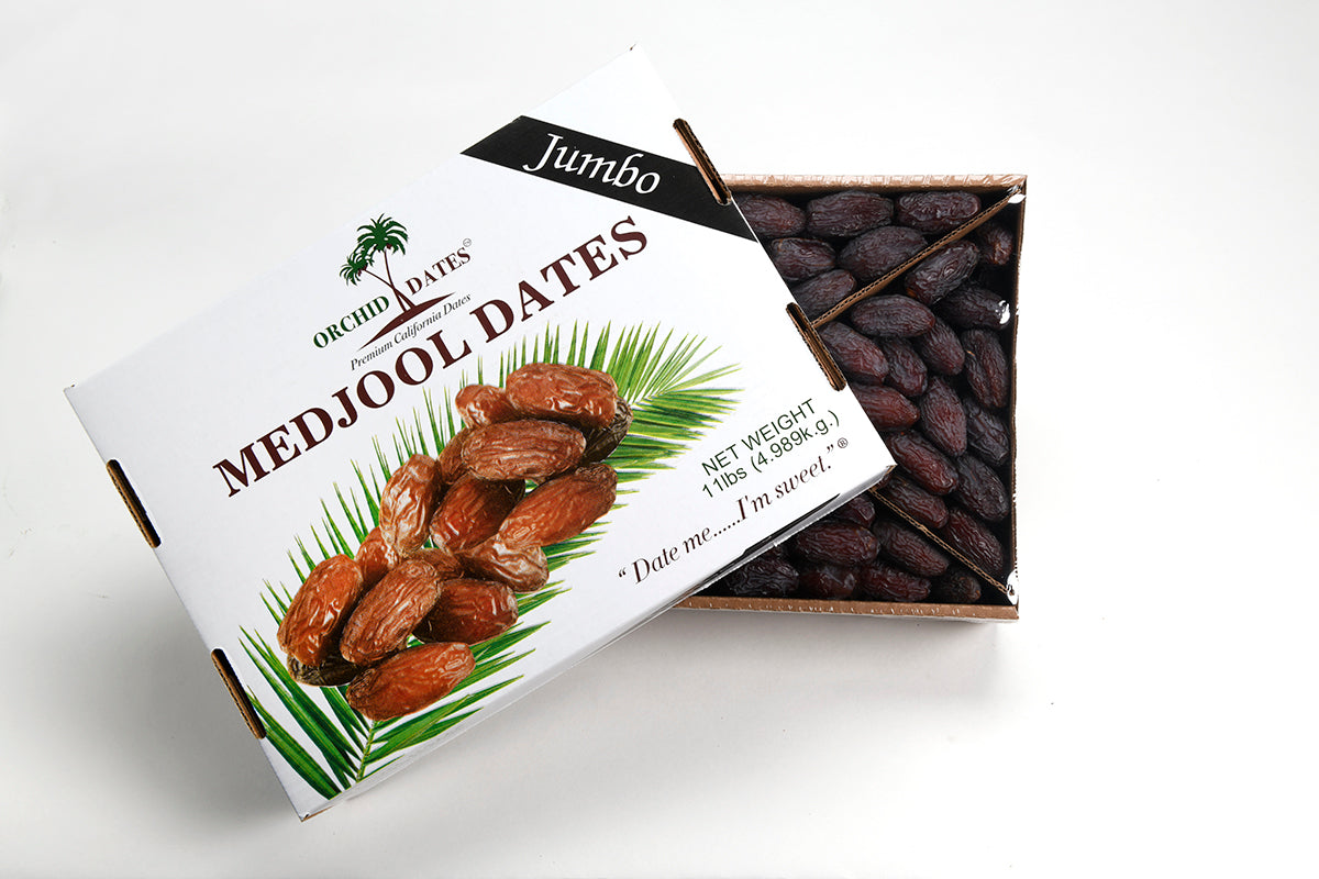 Medjool Jumbo dates, top view